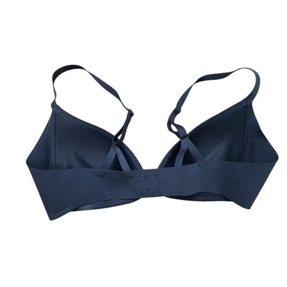 Lululemon take shape black bra - Picture 5 of 7